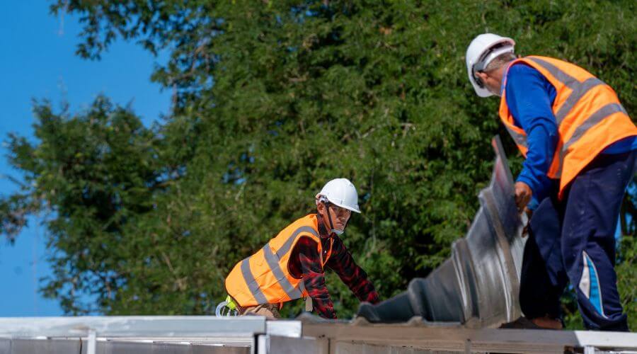 Professional new roof installation services in Middletown, IA